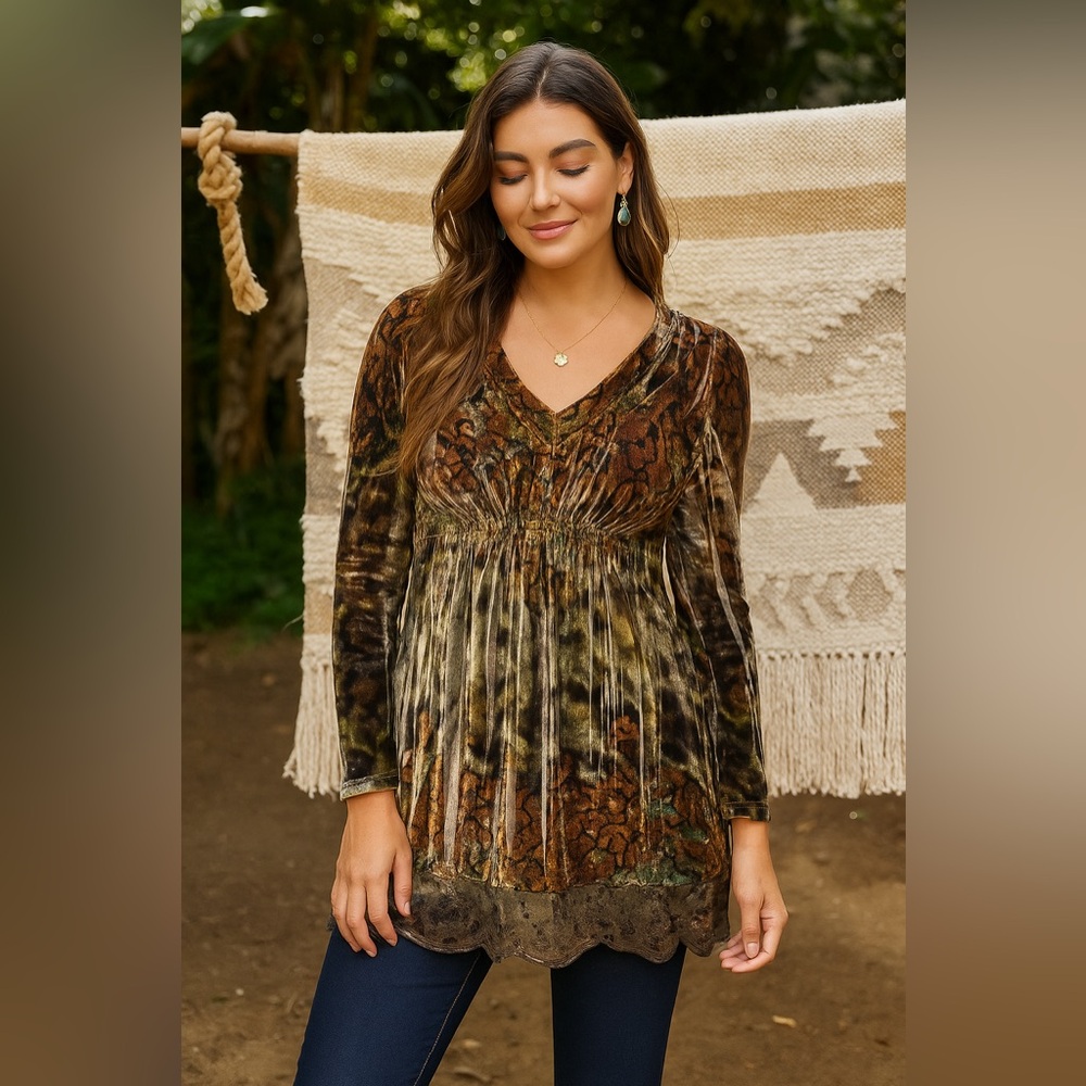 One World Womens Velvet Babydoll Fairy Top Size S Neutral Floral Paisley Boho
